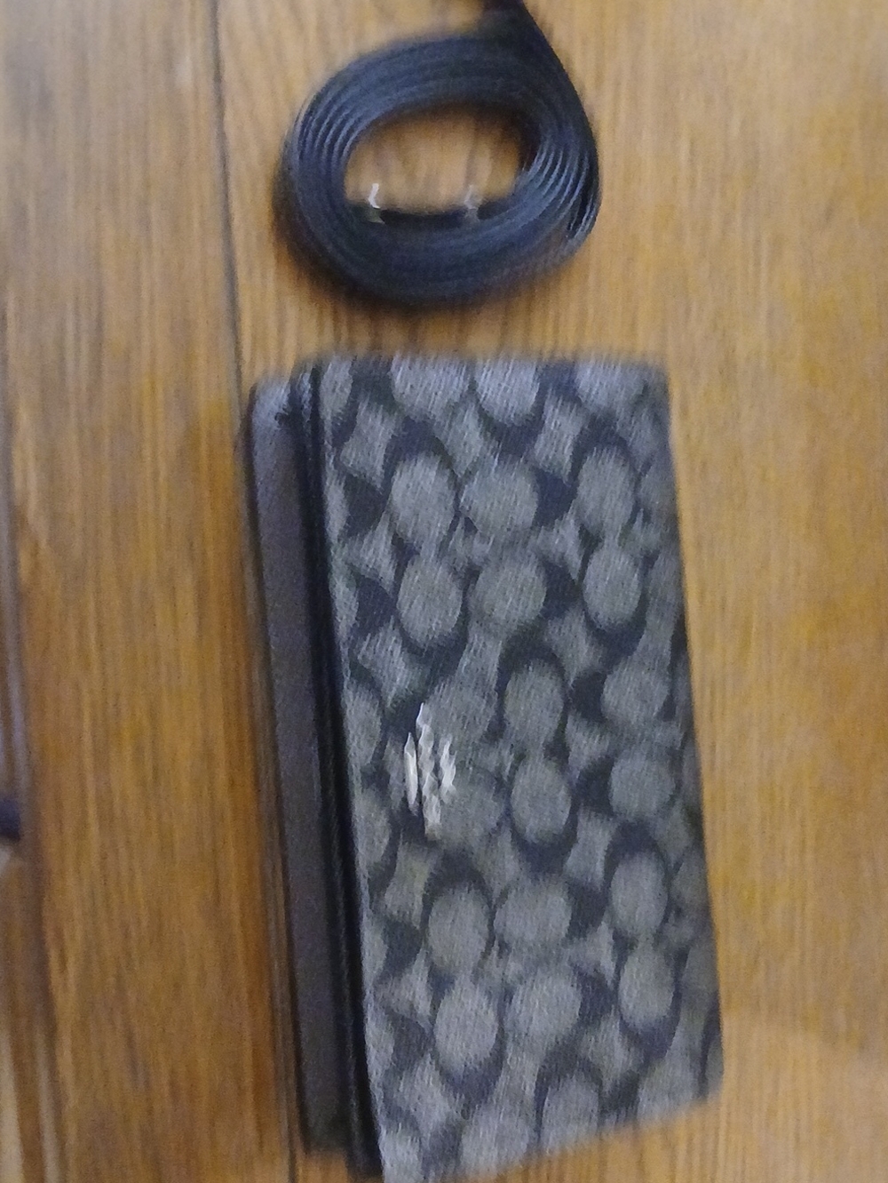 Designer-Style Black and Gray Patterned Crossbody Wallet